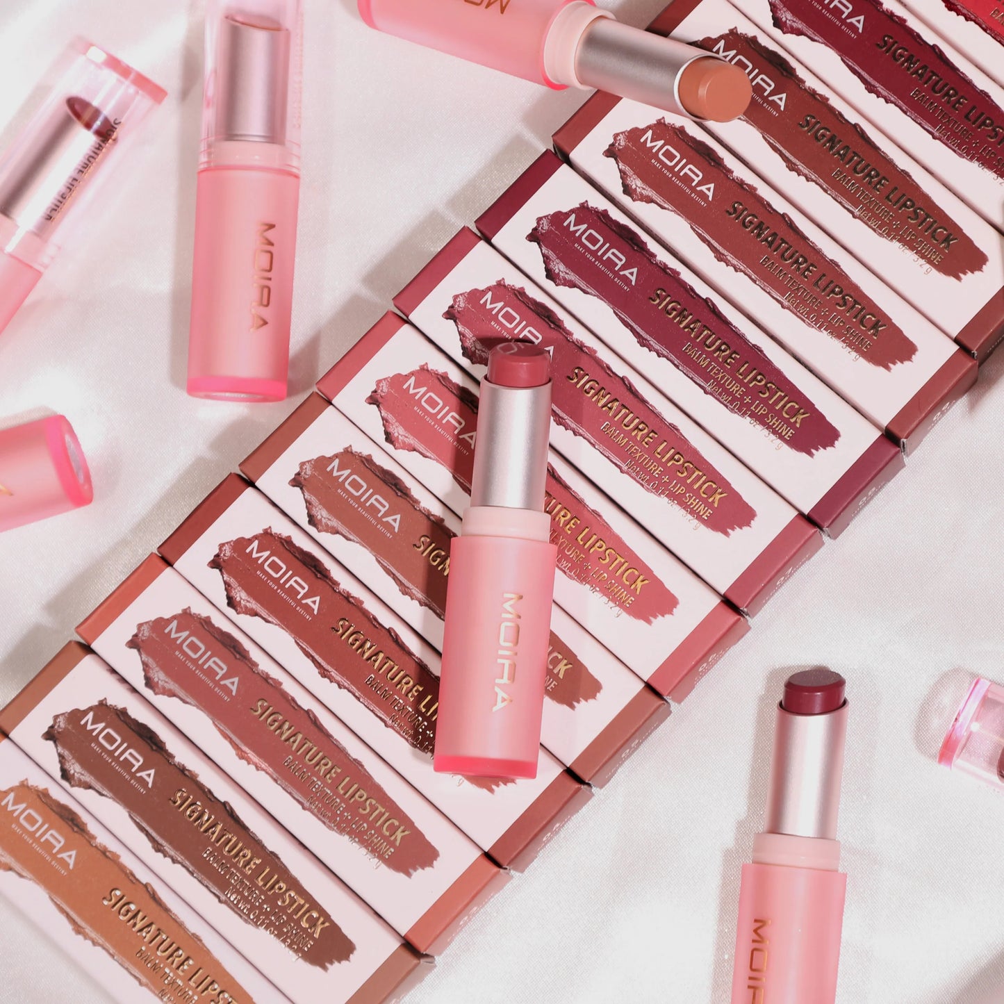 Signature Lipstick (008, Hibiscus) 3pc Set