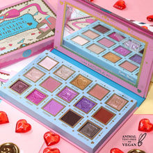 Load image into Gallery viewer, I&#39;m Falling For You Palette 15 Color Eyeshadow Palette

