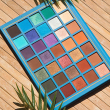 Load image into Gallery viewer, #BCE12 Elsa 35 Color Eyeshadow Palette
